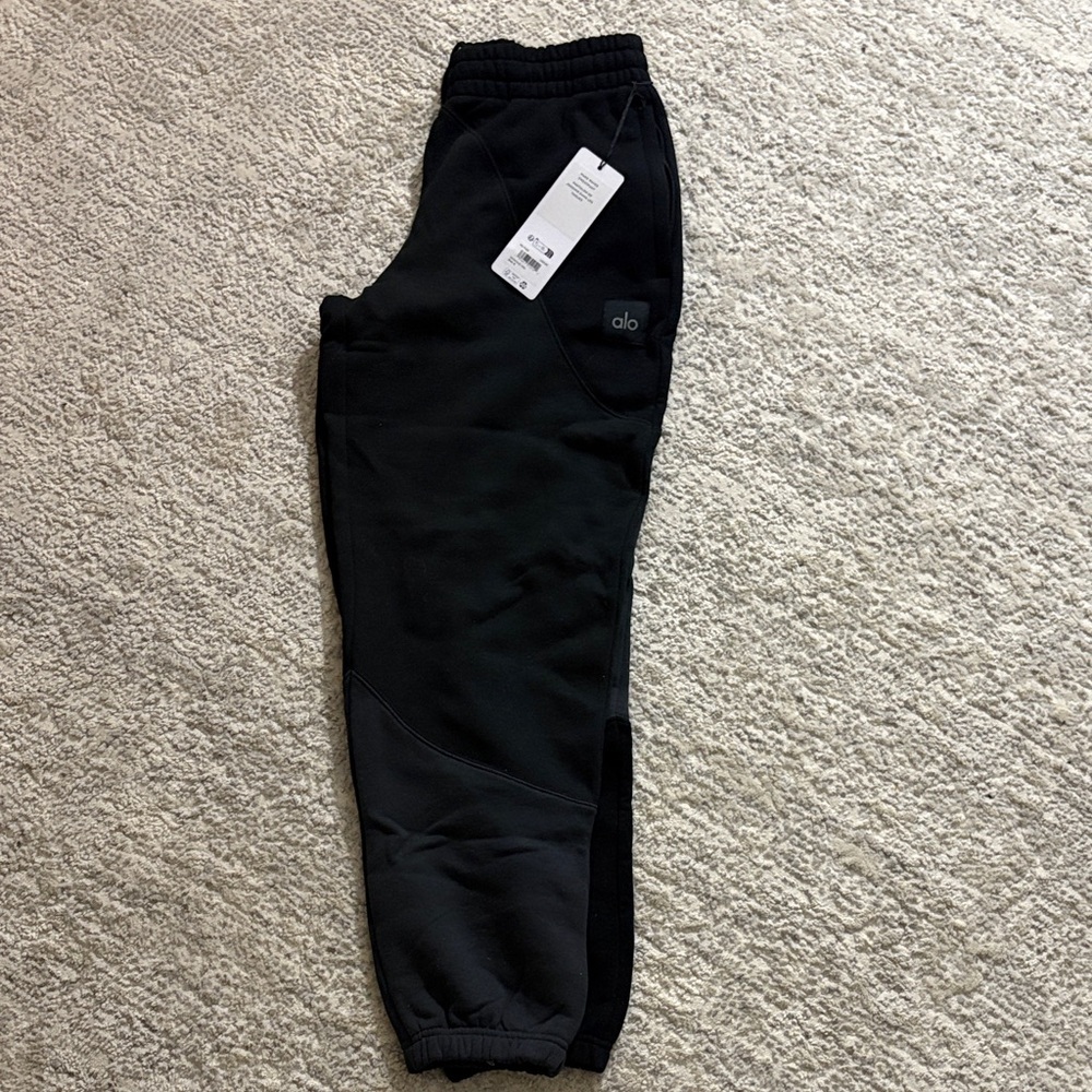 ALO Yoga Unisex Charcoal Joggers